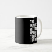 家族の黒い羊は通常Tに変わる コーヒーマグカップ (正面右)
