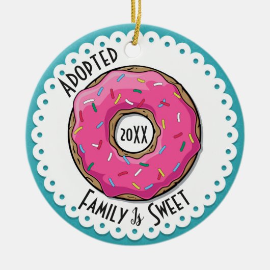 家族は菓子によって採用されるドーナツによって日付を記入される写真です セラミックオーナメント (正面)