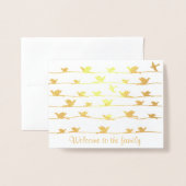 家族への歓迎、ワイヤーの鳥の群 箔カード (封筒付き正面)