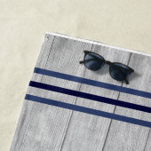 家族またはボート名ネイビーいかりロープ航海の ビーチタオル (インサイチュ)