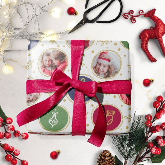 家族よくはしゃぐ写真コラージュのクリスマスホワイト ラッピングペーパー
