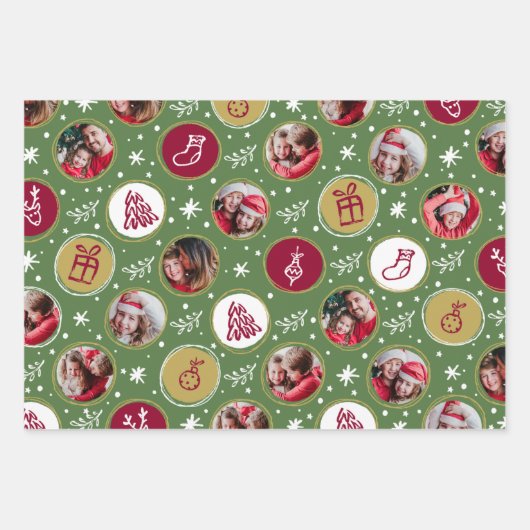 家族よくはしゃぐ写真コラージュのクリスマス ラッピングペーパーシート (正面2)