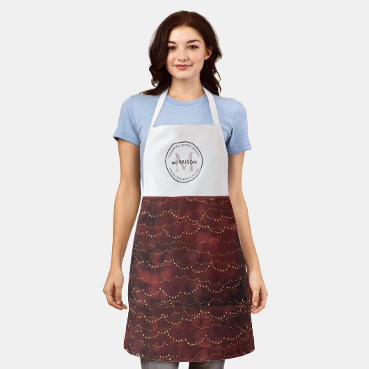 家族を守るレシピブルゴーニュのクリスマス エプロン (着用した状態)