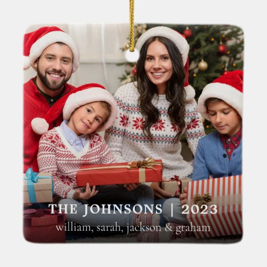 家族スタイリッシュ写真クリスマス セラミックオーナメント (裏面)