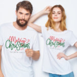 家族パーソナライズされたのクリスマスの姓 Tシャツ<br><div class="desc">共有休日の応援このフェスティバルクリスマスファミリーTシャツデザイン。家族与え全員にクリスマスプレゼントとして最適！家族旅行や大規模な家族集会に最適！</div>