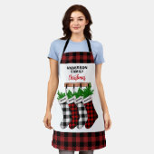 家族パーソナライズされたのクリスマス エプロン (着用した状態)