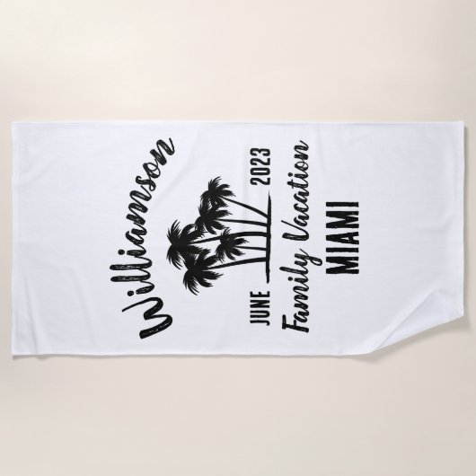 家族パーソナライズされた休暇 ビーチタオル (正面)