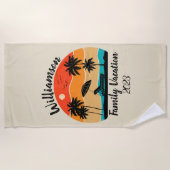 家族パーソナライズされた休暇 ビーチタオル (正面)