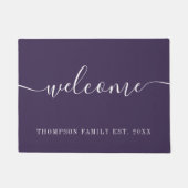 家族パーソナライズされた名パープルウェルカム ドアマット (正面)