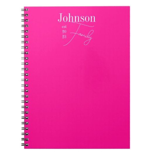 家族パーソナライズされた名ホットピンク ノートブック (正面)