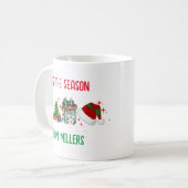家族パーソナライズされた名メリークリスマスクリスマス コーヒーマグカップ (正面左)