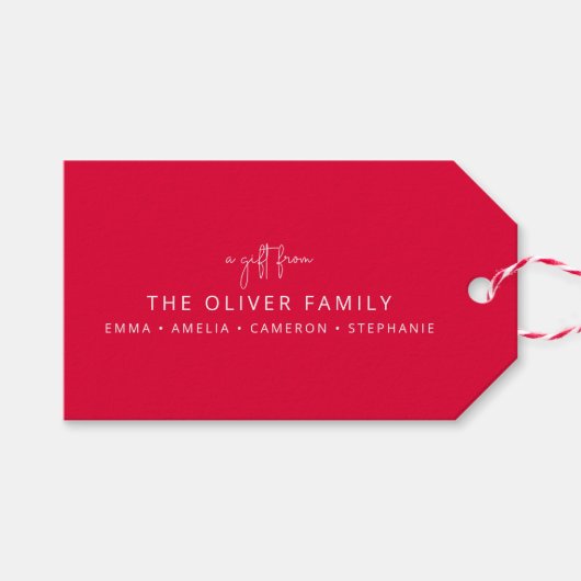 家族ミニマルのパーソナライズされた名前から赤い贈り物 ギフトタグ (正面(横))