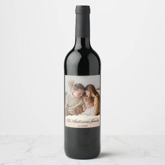 家族モダンの写真と名前パーソナライズされたギフト ワインラベル (正面)