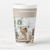 家族モダンの写真 |うれしメリー賛美い カフェラテマグ (正面)