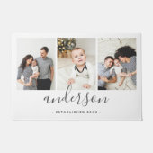 家族モダンモノグラム3フォトコラージュ ドアマット (正面)