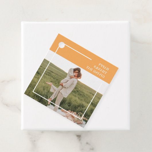 家族モダン写真と幸せな感謝祭の日の贈り物 フェイバータグ (インサイチュ)