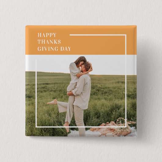 家族モダン写真と幸せな感謝祭の日の贈り物 缶バッジ (正面)