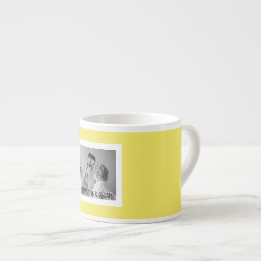 家族モダン写真イエローシンプルラブリーギフト エスプレッソカップ (正面右)