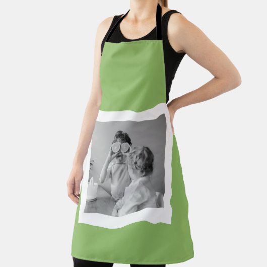 家族モダン写真グリーンシンプルラブリーギフト エプロン (インサイチュ)