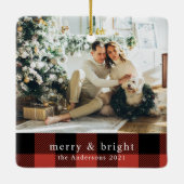 家族モダン写真レッドバッファロープレイド セラミックオーナメント (裏面)