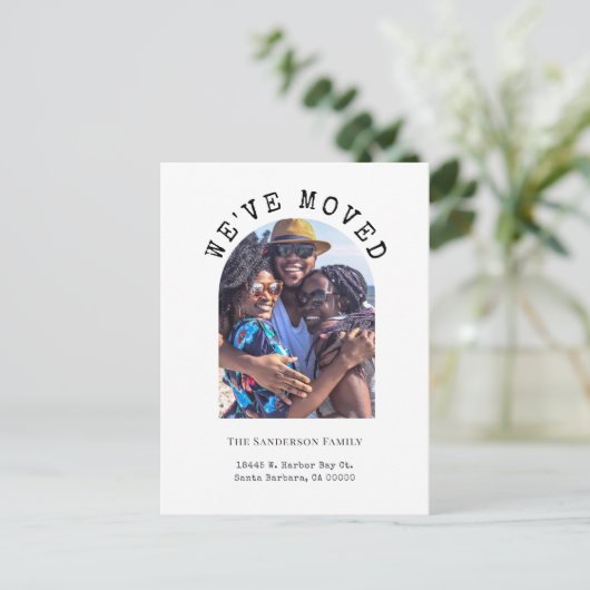 家族モダン写真引っ越しました新しい住所 ポストカード (スタンド正面)