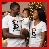 家族モノグラムのクリスマス〔雄ジカの〕枝角サンタハット Tシャツ