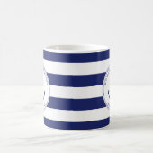 家族会の青く航海のないかりのモノグラムの名前 コーヒーマグカップ (中央)