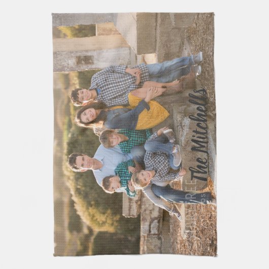 家族写真はあなたのデザインを個人化します キッチンタオル (縦)