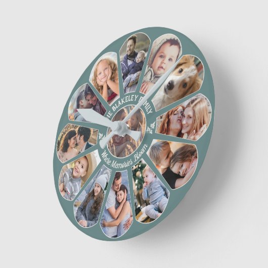 家族写真コラージュ13カスタム花の形ティール(緑がかった色) ラウンド壁時計 (傾斜)