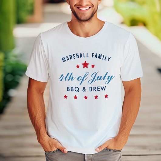 家族名の4th of July BBQ＆ビール Tシャツ