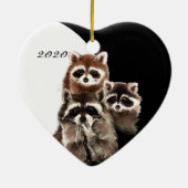 家族引用文日付ウォーターカラーラクーンアニマル セラミックオーナメント (裏面)