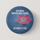 家族懇親会ピクニックかわいい花毎年の集まり 缶バッジ (正面)