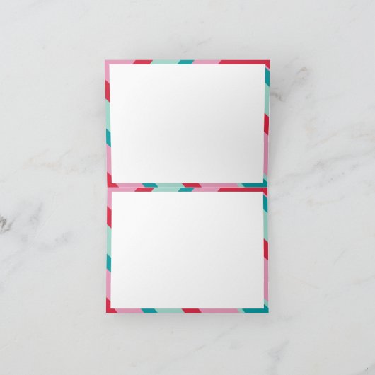 家族数々の写真モダン可愛い縁ど赤ピンク シーズンカード (内部)