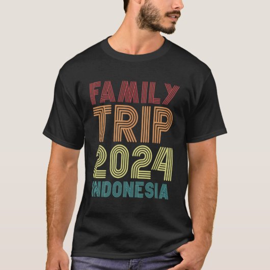 家族旅行2024インドネシアバケーション Tシャツ (正面)