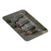 家族群の彫像（チョークの顔料） マグネット (右側)