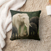 家族連れの白象 クッション (ブランケット)