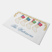 家族4 – 水色モノグラムストッキング ドアマット (アングル)