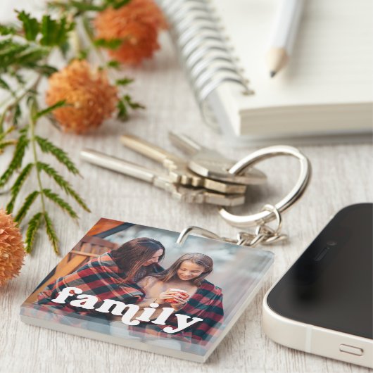 家族 |ボホ文字が2枚の写真でオーバーレイ キーホルダー (正面右)