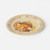 家族。 感謝祭のお祝い。カスタム. ペーパープレート (アングル)