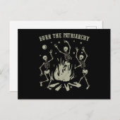 家父長制のフェミニスト不気味スケルトンを燃やす ポストカード (正面/裏面)