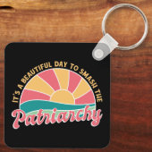 家父長制を破るのは美しい日だ キーホルダー (裏面)