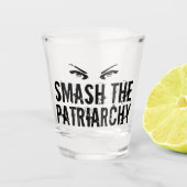 家父長制フェミニストを破る ショットグラス (正面)