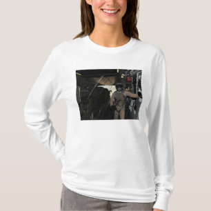 容器の伝達システム出口a.c. - 17 --を束ねます tシャツ