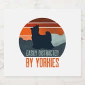 容易にヨークシャーテリア犬の歩く スパークリングワインラベル (シングルラベル)