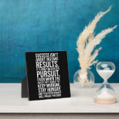 容赦ない追求 – 成功やる気を起こさせる フォトプラーク (インサイチュ)