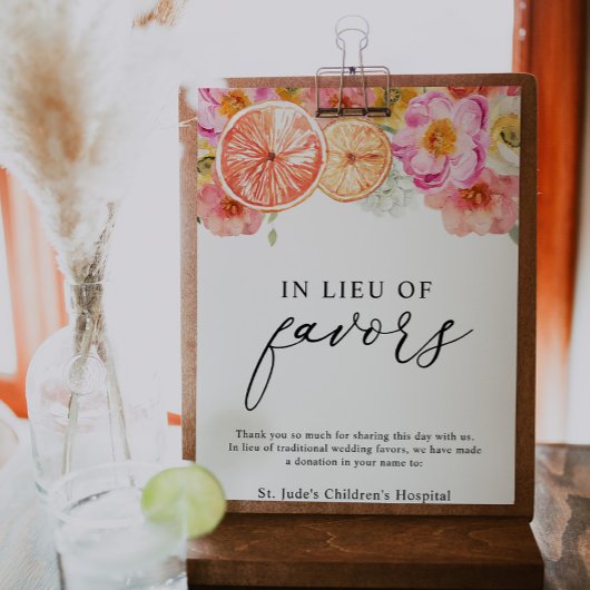 寄付のサインに代わるピンクの柑橘花