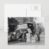 密造酒密売業者の車を捕まえた警察 1922年 ポストカード (正面/裏面)