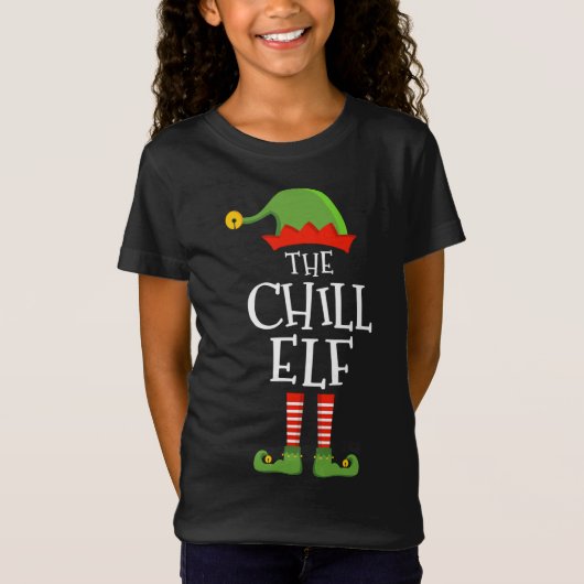寒い小妖精や小人おもしろいクリスマスの一致する家族パヤ Tシャツ (正面)