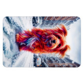 寒い雪に覆われた都市夕べのホームレス犬 マグネット (横)