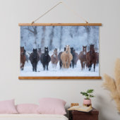 寒さの中の馬 吊り下げ型タペストリー (寝室)
